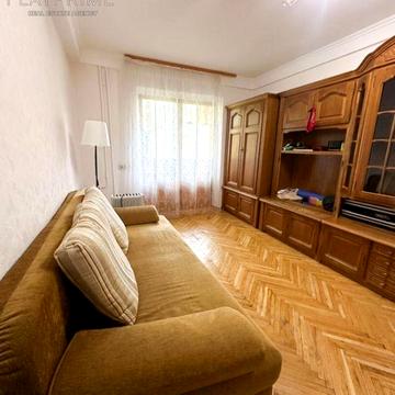 Кавказька вул., 7