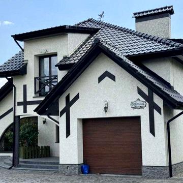 Стильний будинок на Щасливому. Велика ділянка