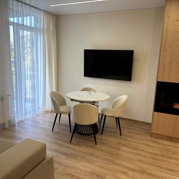 Андрія Бачинського вул., 92