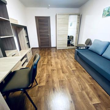 Бориса Антоненка-Давидовича вул., 1