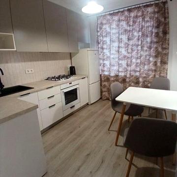 Аренда 1 комнатной квартиры метро Лукьяновская