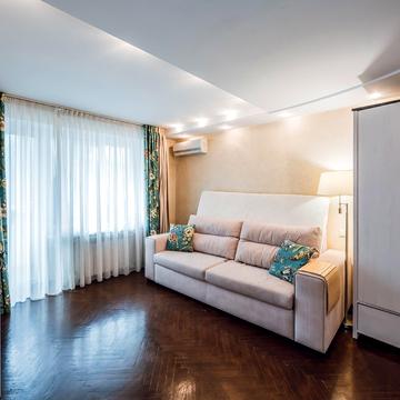 Генерала Генадія Воробйова вул. (Курська), 12-Б