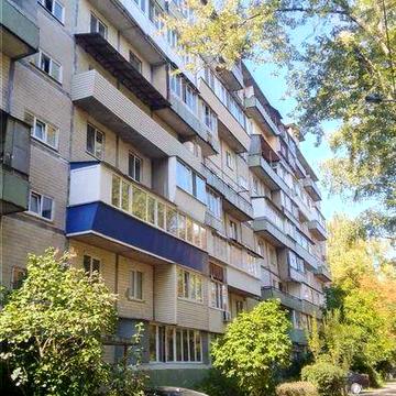 Микільська Борщагівка. Продам 1 - кімнатну квартиру, Зодчих, 62-А.