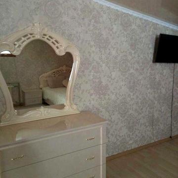 Срочно продам 4-х  ком.квартиру на Молдавнке