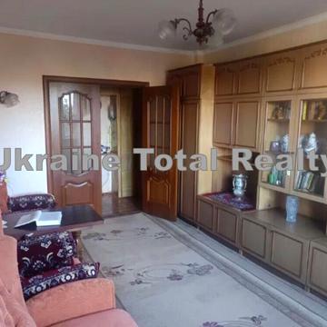 Академіка Корольова просп., 8