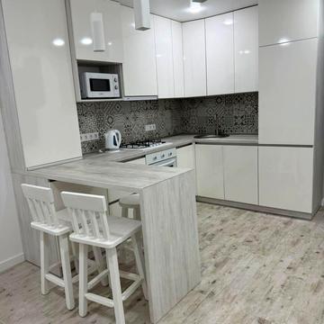 Зелена вул., 204д