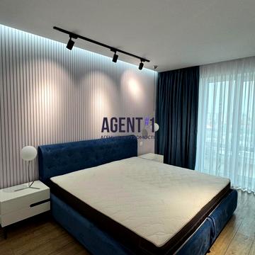 Черкаська вул., 16