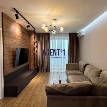 Черкаська вул., 16