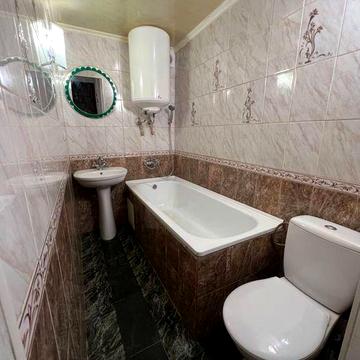 Сдам  двухкомнатную квартиру  на Церковной