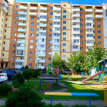 Продам квартиру в районі Чайки новобудова ЖК МЖК "Сім'я"