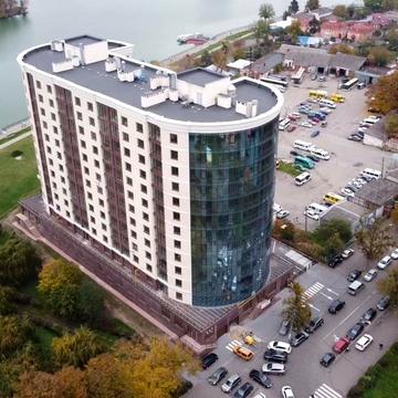 Староміська вул., 2/1