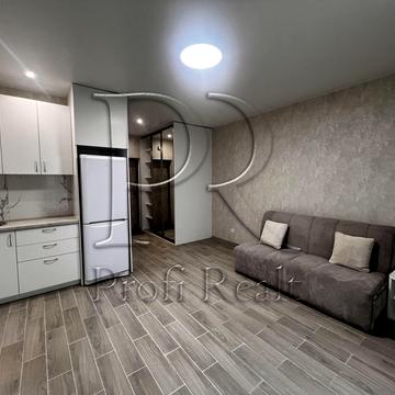 Метрологічна вул., 21-Б