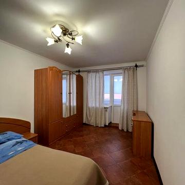 Довгострокова оренда 2-кімнатної квартири по вул. Наливайка