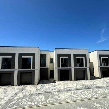 Акція! Продам готовий Таунхаус у Вовчинцях 135 м2 з гаражем біля річки