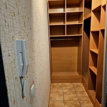 Довгострокова оренда 1к Квартира Ярослава Баіса (Володимира Висоцького) вулиця