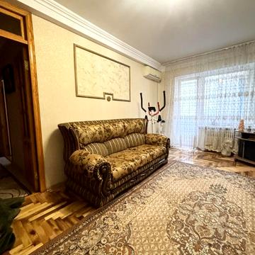 Запорізька вул., 111