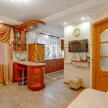 Продаж 2к кімнатної квартири з ремонтом, Вернадського 16. 45м2. Академ