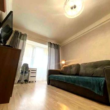 Продам 2х кв Одесская 3/5 с капит ремонтом, меб.