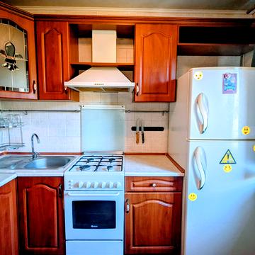 Ювілейний просп. (), 75а