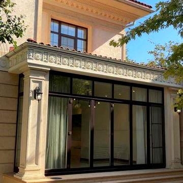 Будинок біля моря у клубному містечку “Оазіс” • Басейн, гараж