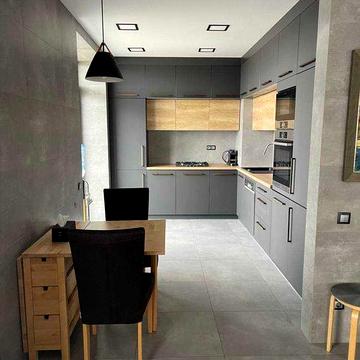 Продаж 2 кім. квартира пентхаус 150м2 , вул. Водогінна, м. Львів