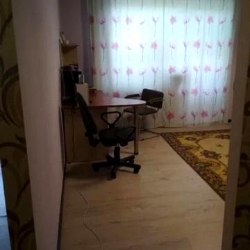 Будівельників вул. (Фрунзе), 16