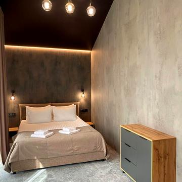 Бориславська вул., 90