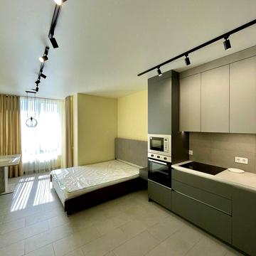 Кадетський Гай вул., 10