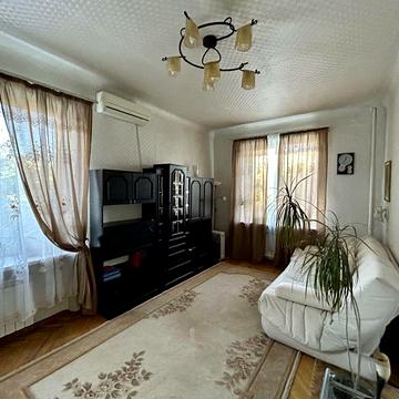 Загорівська вул. (Багговутівська), 36