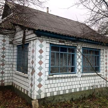 Будинок з земельною ділянкою