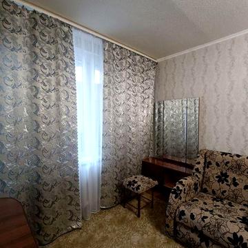 1 комнатная Пражская 19 район МегаСити , Дарницкая пл, метро Черниговс