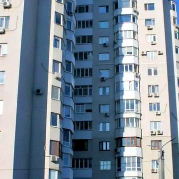 Академіка Павлова вул., 142/3