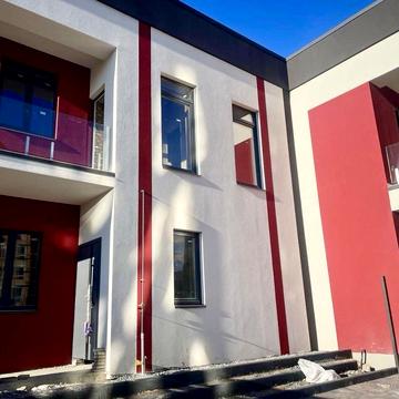 Єдності вул., 11