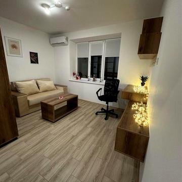 Здається одно-кімнатна квартира в ЖК містечко центральне