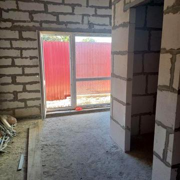 Коттедж на Ленпоселке со своим двориком барбекю