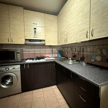 Гвардійців-Широнінців вул., 27
