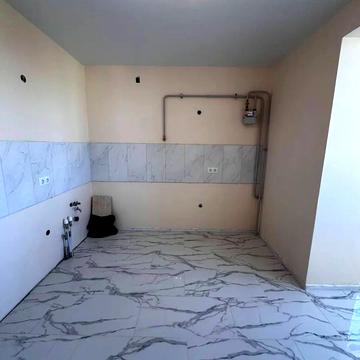 Пасічна вул., 15, 15а, 15б