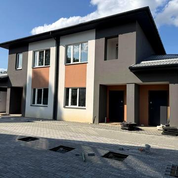 Молодіжна вул.