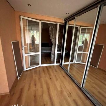 Продаж 3к Квартира Юності проспект