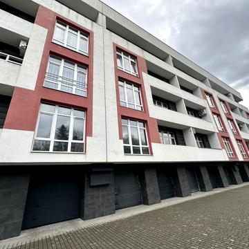 Ярослава Ярославенка вул., 36