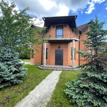 Довгострокова оренда будинку