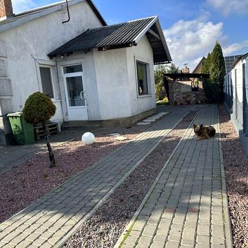 Продам будинок квартиру