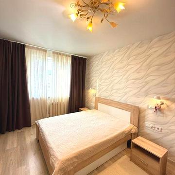 ЖК Міністерський! СВІТЛО Є, безперебійник 5 КВт! Юрія Кондратюка, 3