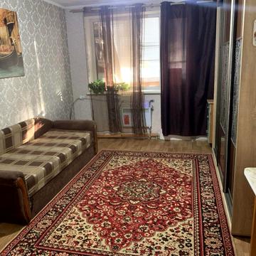 Полтавська вул., 29