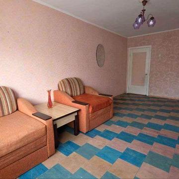 Здам трикімнатну квартиру внизу пр. Поля