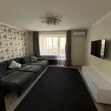 Бородинська вул., 16-18