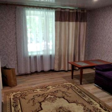 Здається 1-на квартира на Доброхотова!