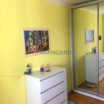 Продаж 3к квартира метро Теремки