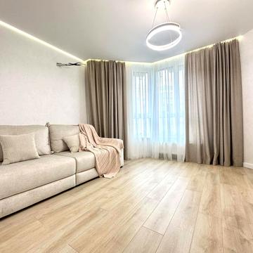 Щаслива вул., (вул. Щаслива, 63)