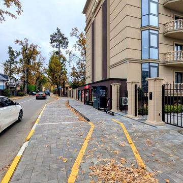 Лисенка вул., 13